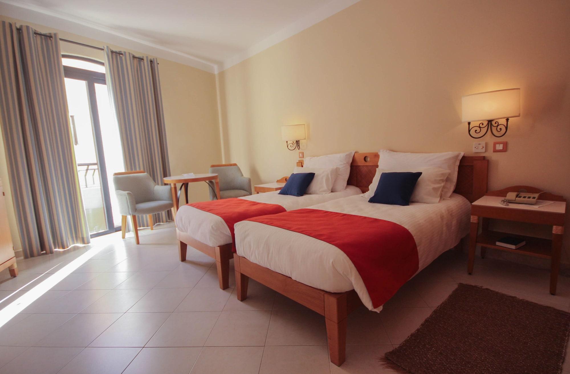 Hotel Calypso Marsalforn المظهر الخارجي الصورة
