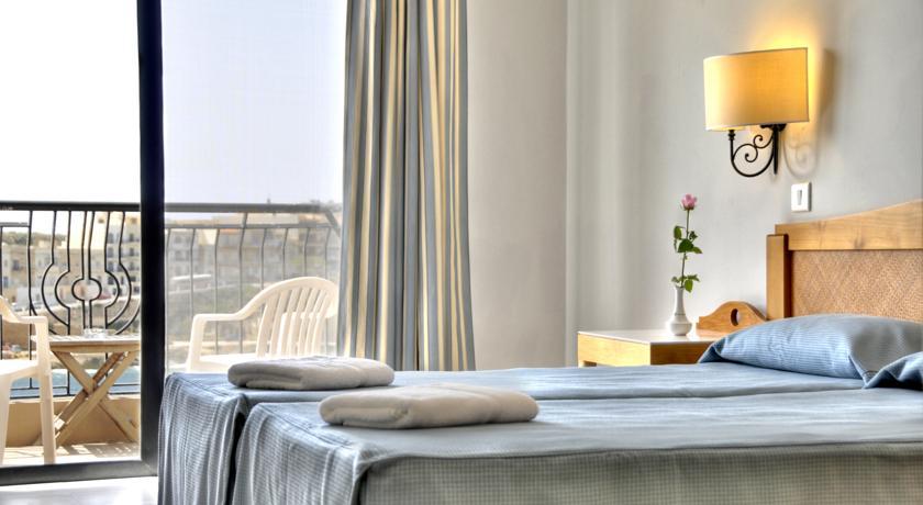 Hotel Calypso Marsalforn المظهر الخارجي الصورة